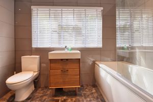 Photo 25- click for photo gallery